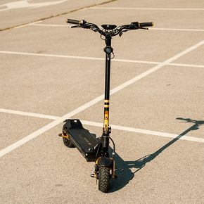 Slika za kategoriju Električni romobili